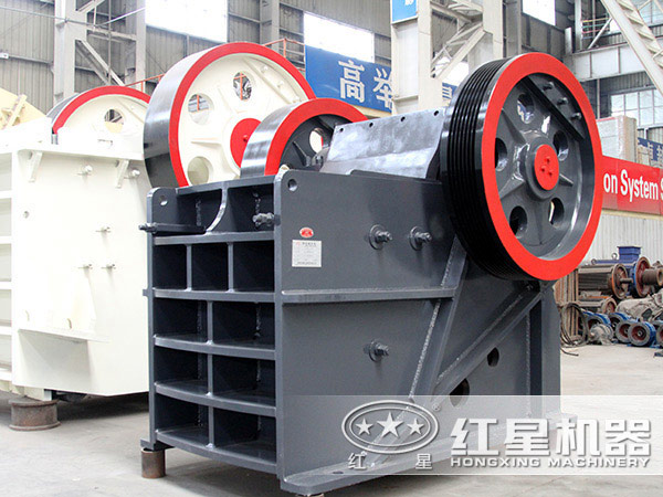 不同型號的顎式破碎機 不同型號的顎式破碎機