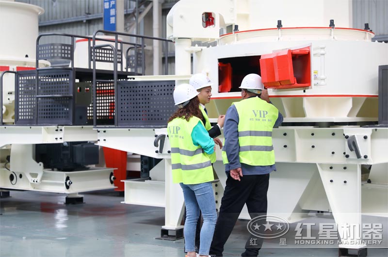 用戶來廠考察制砂機(jī)設(shè)備 用戶來廠考察制砂機(jī)設(shè)備