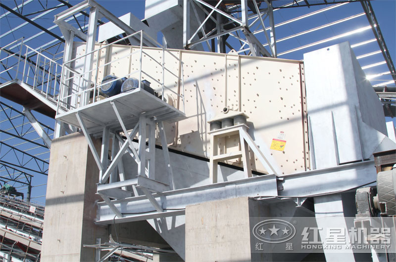 振動篩制造廠家就找河南紅星，固定式、移動式都有