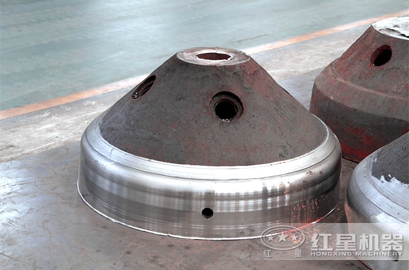 hp300圓錐破碎機(jī)每小時(shí)產(chǎn)多少?lài)崳慷嗌馘X(qián)一臺(tái)？