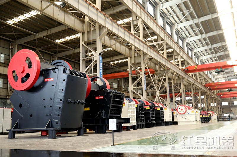 破碎機(jī)生產(chǎn)車(chē)間